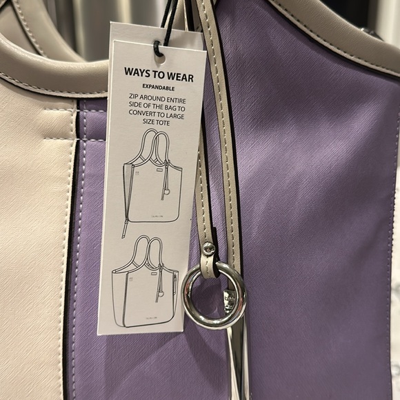 Calvin Klein Purse - Picture 2 of 6